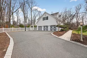 381 Lawrence Ct, Wyckoff Township, NJ 07481 - Photo 3