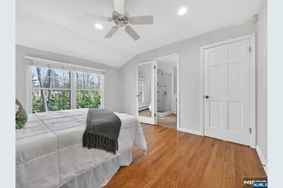 381 Lawrence Court, Wyckoff Township, NJ 07481 - Photo 37