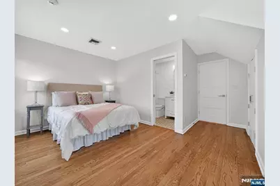 381 Lawrence Court, Wyckoff Township, NJ 07481 - Photo 39