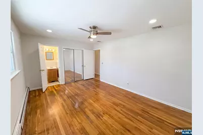 2622 Cleveland Avenue, Washington Township, NJ 07676 - Photo 9