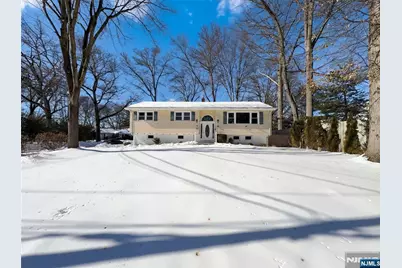 2622 Cleveland Avenue, Washington Township, NJ 07676 - Photo 1