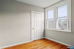 117 Parkview Terrace 3, Newark, NJ 07112 - Photo 5