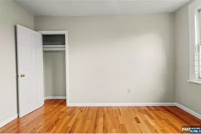 117 Parkview Terrace 3 #3, Newark, NJ 07112 - Photo 17