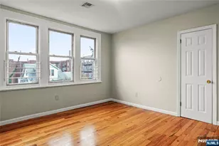 117 Parkview Terrace 3, Newark, NJ 07112 - Photo 13