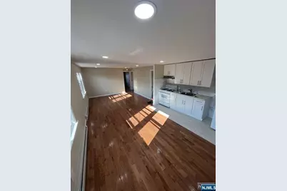 236-240 19th Avenue 3 #3, Paterson, NJ 07504 - Photo 5