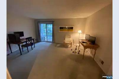 643 Plum Terrace, Mahwah, NJ 07430 - Photo 3