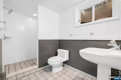 29 Martin Terrace, Hackensack, NJ 07601 - Photo 45