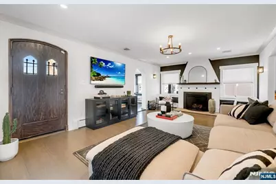 29 Martin Terrace, Hackensack, NJ 07601 - Photo 3