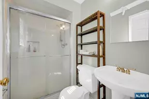 100 Lake St, Upper Saddle River, NJ 07458 - Photo 21