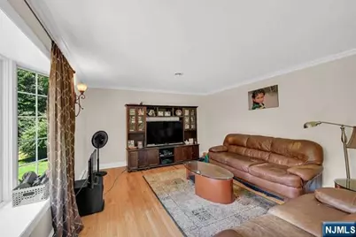 100 Lake Street, Upper Saddle River, NJ 07458 - Photo 11