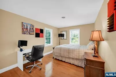 100 Lake Street, Upper Saddle River, NJ 07458 - Photo 27