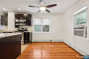 63 W Airmount Rd, Mahwah, NJ 07430 - Photo 9