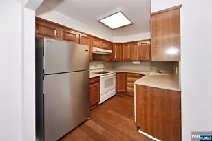 521 Piermont Ave 417A, River Vale Township, NJ 07675 - Photo 11