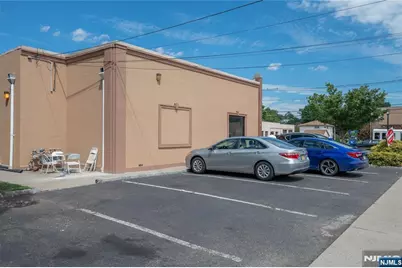 230 Market Street 3 #3, Elmwood Park, NJ 07407 - Photo 9