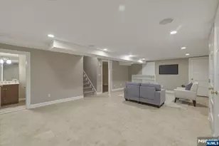 157 Melrose Pl, Ridgewood, NJ 07450 - Photo 7