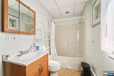 164 Farnham Avenue, Lodi, NJ 07644 - Photo 21