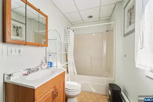 164 Farnham Ave, Lodi, NJ 07644 - Photo 21