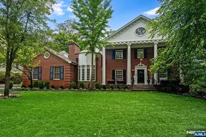 294 Oakwood Road, Englewood, NJ 07631 - Photo 3