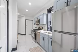 391 Central Ave 1, Jersey City, NJ 07307 - Photo 13