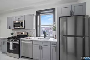 391 Central Ave 1, Jersey City, NJ 07307 - Photo 11