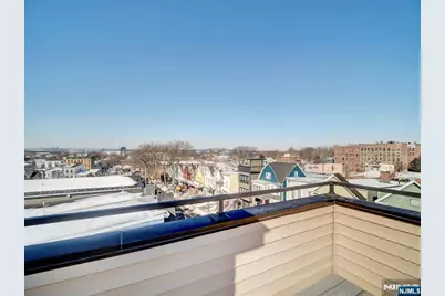 231 Clinton Avenue 2 #2, Jersey City, NJ 07304 - Photo 25