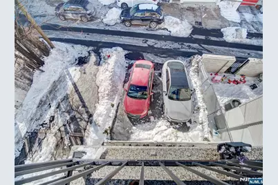 231 Clinton Avenue 2 #2, Jersey City, NJ 07304 - Photo 27