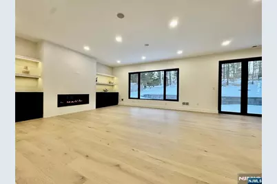 80 2nd Street, Park Ridge, NJ 07656 - Photo 3