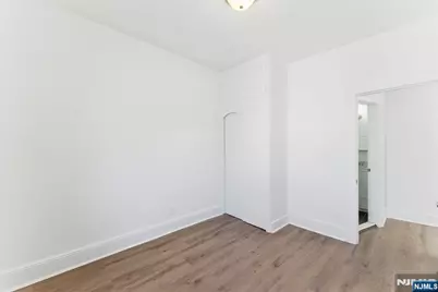 44 Piaget Avenue 1 #1, Clifton, NJ 07011 - Photo 17