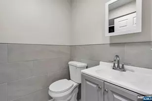 822 19th St, Newark, NJ 07108 - Photo 33