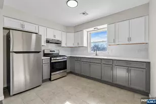 822 19th St, Newark, NJ 07108 - Photo 3