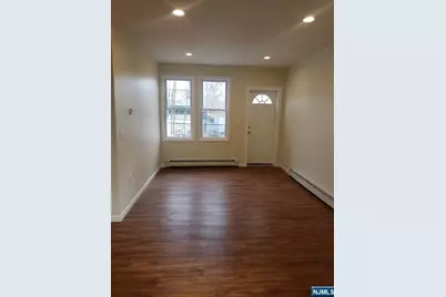 118 Fort Lee Road 2 #2, Teaneck Township, NJ 07666 - Photo 1