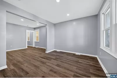 134 Dewey, Newark, NJ 07112 - Photo 3