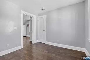 134 Dewey, Newark, NJ 07112 - Photo 23