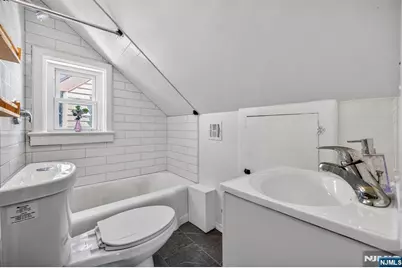 134 Dewey, Newark, NJ 07112 - Photo 21