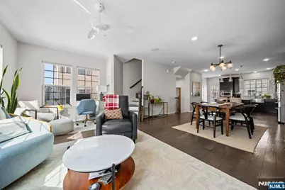 84 Truman Drive, Wood Ridge, NJ 07075 - Photo 21