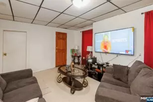 148 Barclay St, Paterson, NJ 07503 - Photo 7