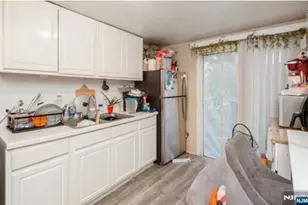 148 Barclay St, Paterson, NJ 07503 - Photo 17