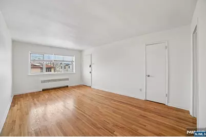2430 8th Street 5B #5B, Fort Lee, NJ 07024 - Photo 1