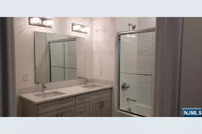 113 Union Street 301 #301, Palisades Park, NJ 07650 - Photo 5