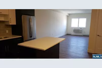 113 Union Street 301 #301, Palisades Park, NJ 07650 - Photo 3