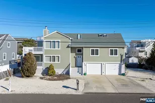 25 W Bayberry Dr, Beach Haven, NJ 08008 - Photo 3