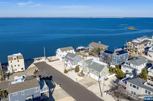 25 W Bayberry Dr, Beach Haven, NJ 08008 - Photo 3