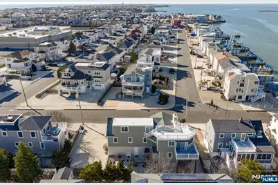 25 W Bayberry Drive, Beach Haven, NJ 08008 - Photo 31