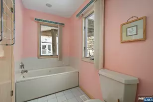 25 W Bayberry Dr, Beach Haven, NJ 08008 - Photo 19