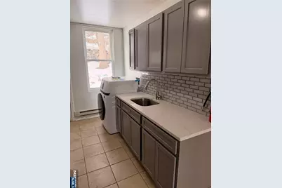 260 Undercliff Avenue 2 #2, Edgewater, NJ 07020 - Photo 7