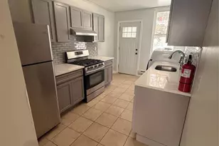 260 Undercliff Ave 2, Edgewater, NJ 07020 - Photo 5
