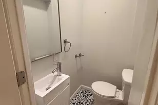 262 Undercliff Ave 1, Edgewater, NJ 07020 - Photo 5