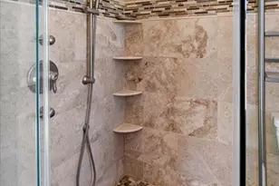 258 Clinton Pl, Hackensack, NJ 07601 - Photo 15