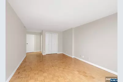 316 Prospect 8H #8H, Hackensack, NJ 07601 - Photo 13