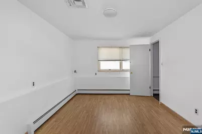 361 54th Street 1 #1, Elmwood Park, NJ 07407 - Photo 27